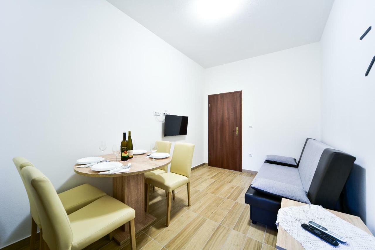 City Apartment 4You Ζαντάρ Εξωτερικό φωτογραφία