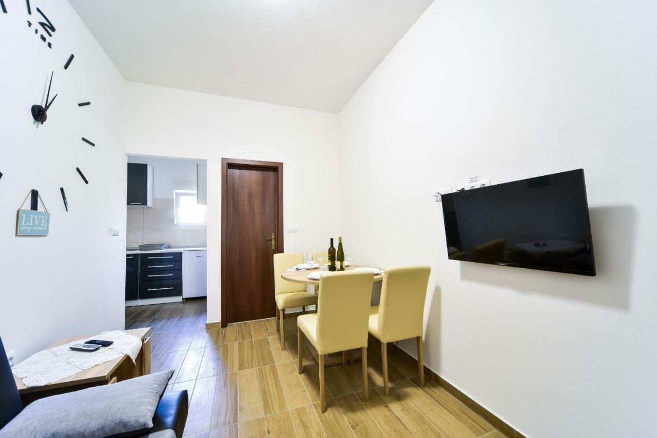 City Apartment 4You Ζαντάρ Εξωτερικό φωτογραφία